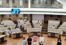 राष्ट्रवादी काँग्रेसने पीएमसीच्या सर्वसाधारण सभेतून बाहेर काढले, उपस्थित केलेल्या मुद्द्यांवर चर्चा न केल्याबद्दल भाजपवर ‘निरपेक्ष कारभार’ असल्याचा आरोप