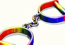 जुन्या वैमनस्यातून तरुणाचा खून केल्याप्रकरणी तिघांना अटक