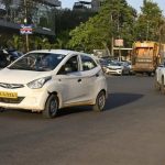 भाडे नियमांचे पालन न केल्याने पुणे आरटीओने उबेरला पत्र पाठवले, कॅबी आणि ऑटो चालकांवर कारवाई होईल