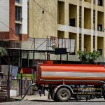 नळ कोरडे पडल्याने, बांधकाम साइट्ससाठी प्रक्रिया केलेले सांडपाणी पाणी अध्यादेश खराब अंमलबजावणीमुळे कमी होते