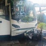 कासारवाडी मेट्रो स्टेशन उड्डाणपुलाजवळ एमएसआरटीसी इलेक्ट्रिक बसने दुचाकींना धडक दिली, चार जण जखमी