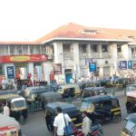 पुणे रेल्वे स्थानकाचा कायापालट होण्यास वेळ लागणार, प्रवाशांची स्टॉपगॅप उपाययोजनांची मागणी